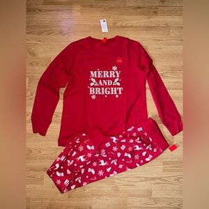 Womans Christmas Pajamas Size Small New